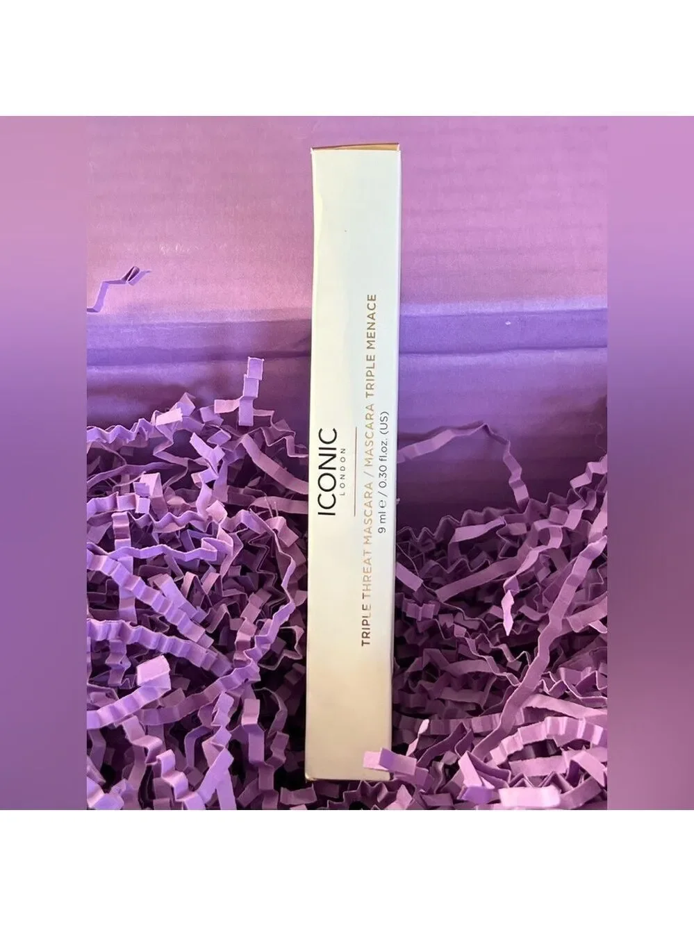 Iconic London Triple Threat Mascara in Black